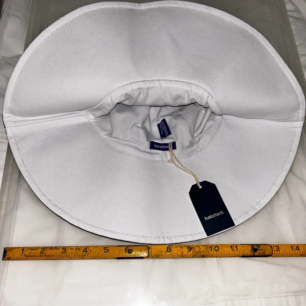 Hat Attack lightweight reversible
